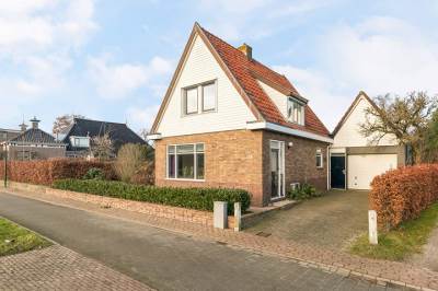 Woning Kommisjewei 26 Opeinde