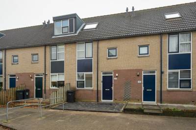 Woning Van den Broek-erf 137 Dordrecht