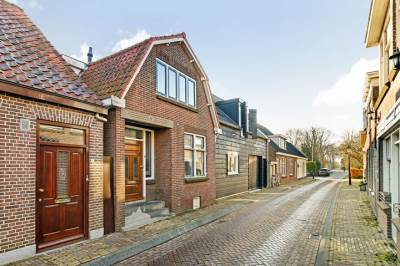 Woning Stationsweg 9 Heenvliet
