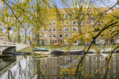 Woning Postjeskade 103-huis Amsterdam