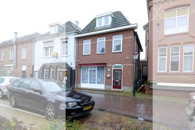 Woning Rijnstraat 13a Tolkamer