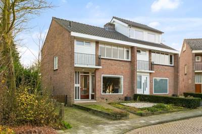 Woning Larikslaan 48 Rhenen