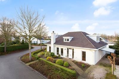 Woning Henk van den Broeklaan 16 Eindhoven