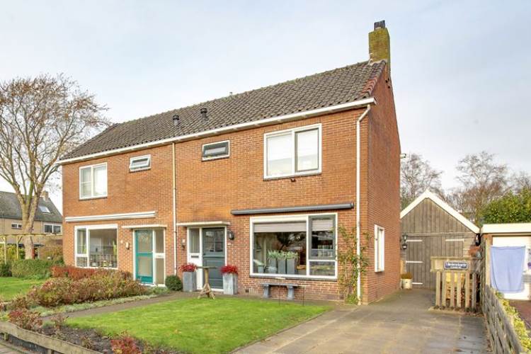 Woning Raadhuisstraat 13 Wijdewormer