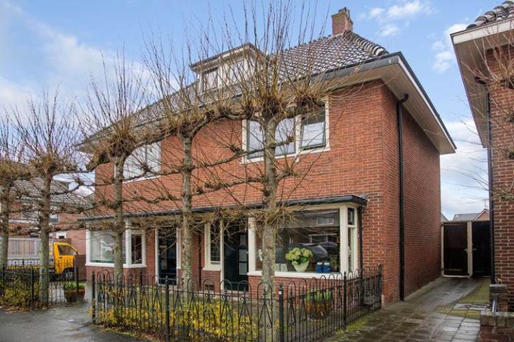 Woning Waarbekenplein 8 Hengelo (OV)