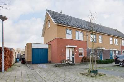 Woning Zuster van Rossumweg 8 Emst