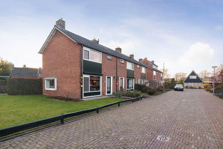 Woning Merelstraat 1 Winterswijk