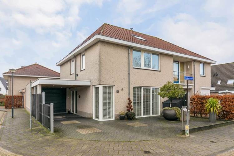 Woning Esdoornlaan 11 Sprang-Capelle