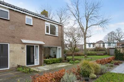 Woning van Mathenessestraat 19 Warmond