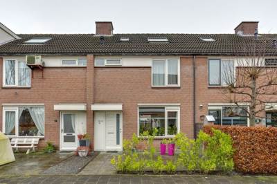 Woning van Leeuwenhoekstraat 12 Kudelstaart