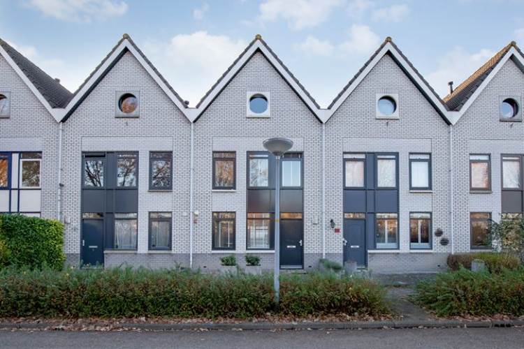 Woning George Formbystraat 5 Almere