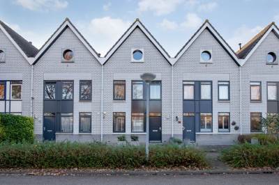 Woning George Formbystraat 5 Almere