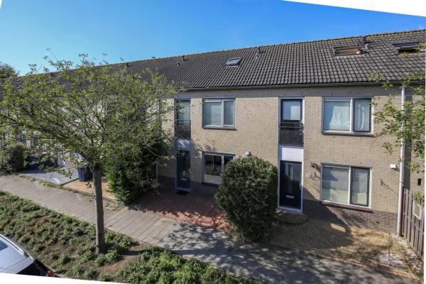 Woning Stan Laurelstraat 33 Almere