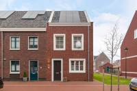 Woning Oostoever 13 Roelofarendsveen
