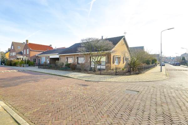 Woning de Visserstraat 25 Heemskerk