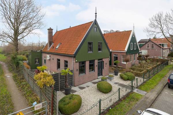 Woning Zuideinde 62 Westzaan