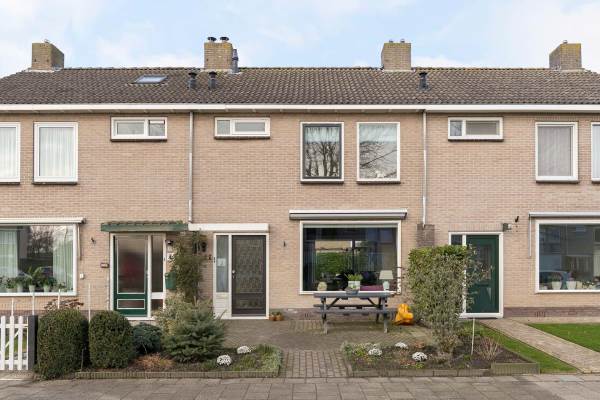 Woning Ds. S. Huismansstrjitte 41 Stiens