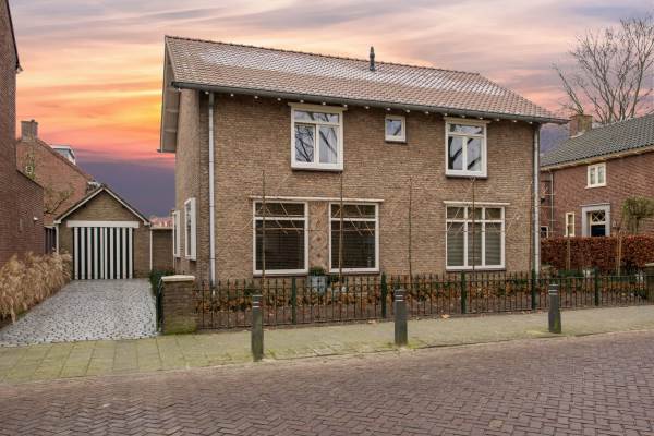 Woning Prins Bernhardstraat 6 Zevenbergen