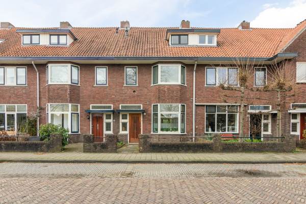 Woning Pastoor Pottersplein 43 Breda