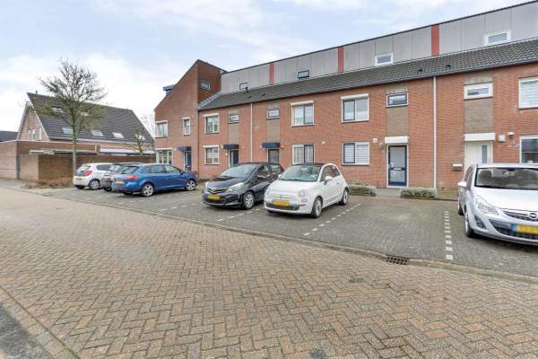 Woning P. Ketelaarstraat 46 Raamsdonksveer