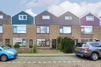Woning Burgemeester Bratstraat 11 Oostzaan