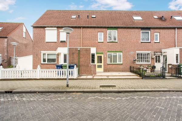 Woning Slufterplantsoen 67 Almere