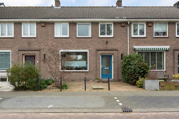 Woning Walraven van Hallstraat 15 Zaandam