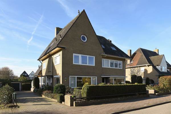 Woning Juliana van Stolberglaan 106 Naarden