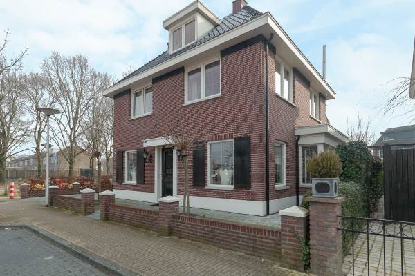 Woning Schipholtstraat 213 Enschede