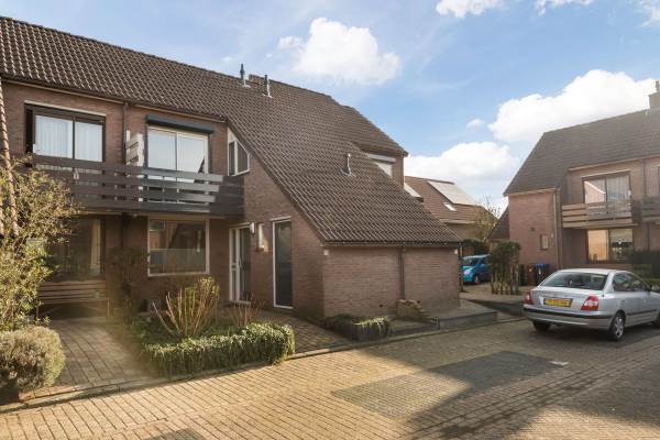 Woning Meester van Dijkelaan 13 Lopik