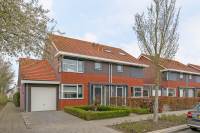 Woning Burg. Mr. H. Popstraat 4 Dinteloord