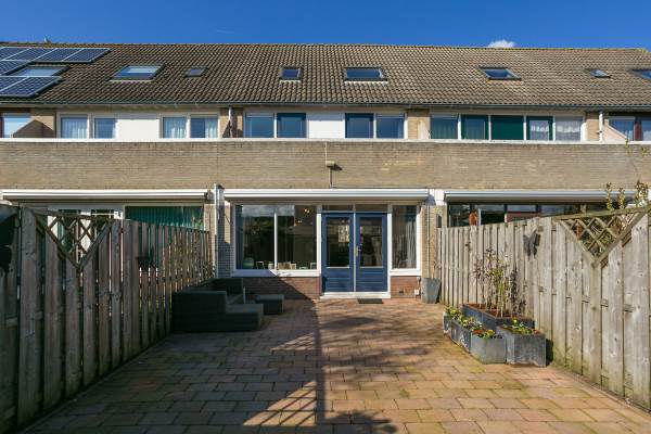 Woning Sara Burgerhartstraat 5 Zaandam