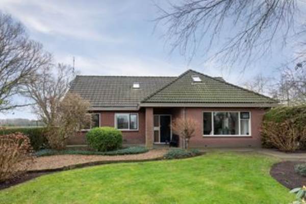 Woning Strenkhaarsweg 23 Lemelerveld