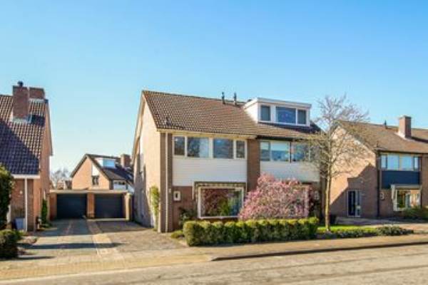 Woning Molenweg 16 Limmen
