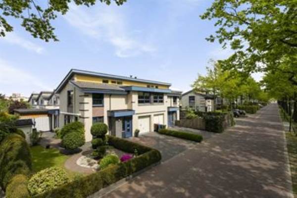 Woning Pastoor Pieckweg 20 Hoogland