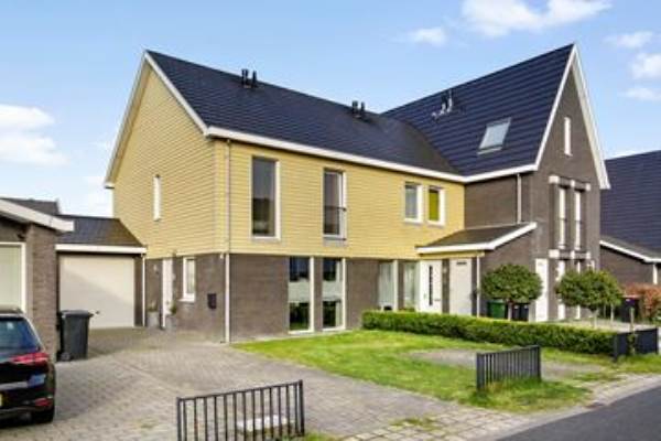Woning Dijkgraaf 163 Zwaag