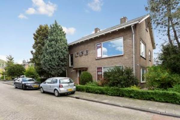 Woning Margrietstraat 2 Spijkenisse