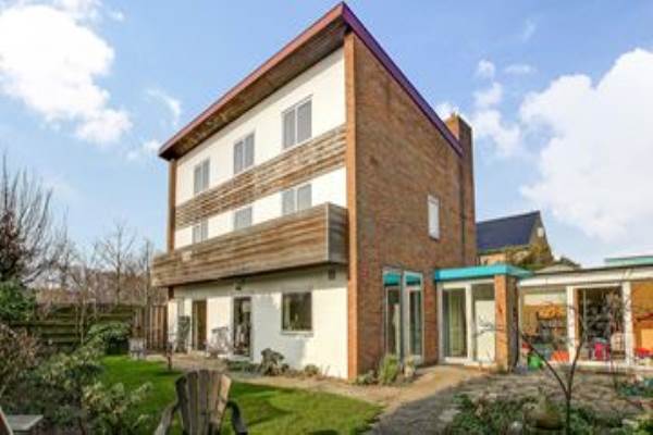 Woning Minister van Houtenlaan 29 Velsen-Zuid