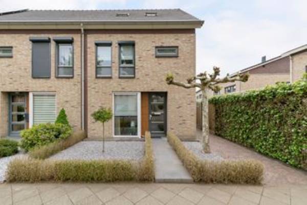 Woning Biezenloop 35 Heesch