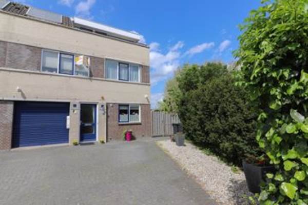 Woning Koolwitjehof 106 Schiedam