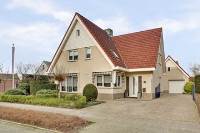 Woning A. Roland Holstlaan 17 Raamsdonksveer