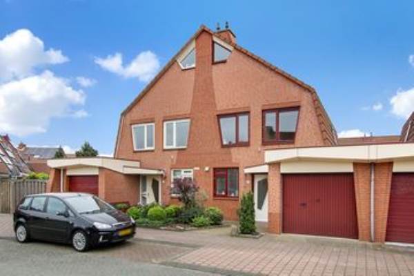 Woning Pastoors acker 11 Heemskerk