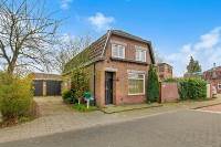 Woning Parallelweg 22 Rijen