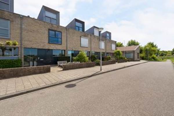 Woning Vlaamse Gaai 49 Zeewolde