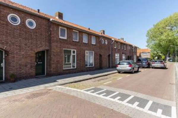 Woning Haaksbergenstraat 15 Oost-Souburg