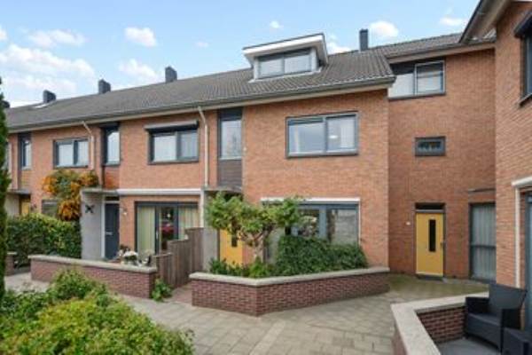 Woning Oranjewerf 52 Maasdijk