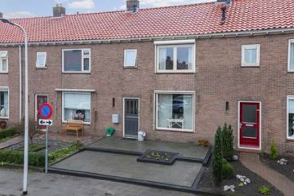 Woning Dokter Baxstraat 31 Genemuiden