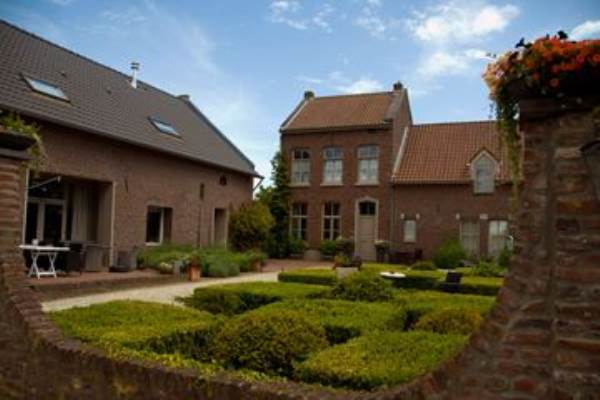 Woning Moeder Magdalenastraat 3 - 4 Ohé en Laak
