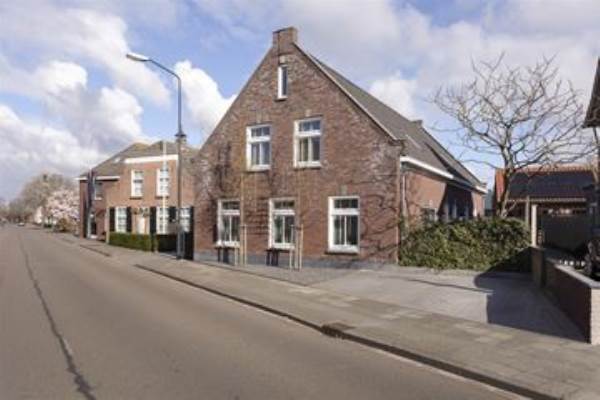 Woning van der Duinstraat 78 Sprang-Capelle