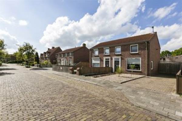 Woning Arnoldus Verschurenstraat 25 Waspik